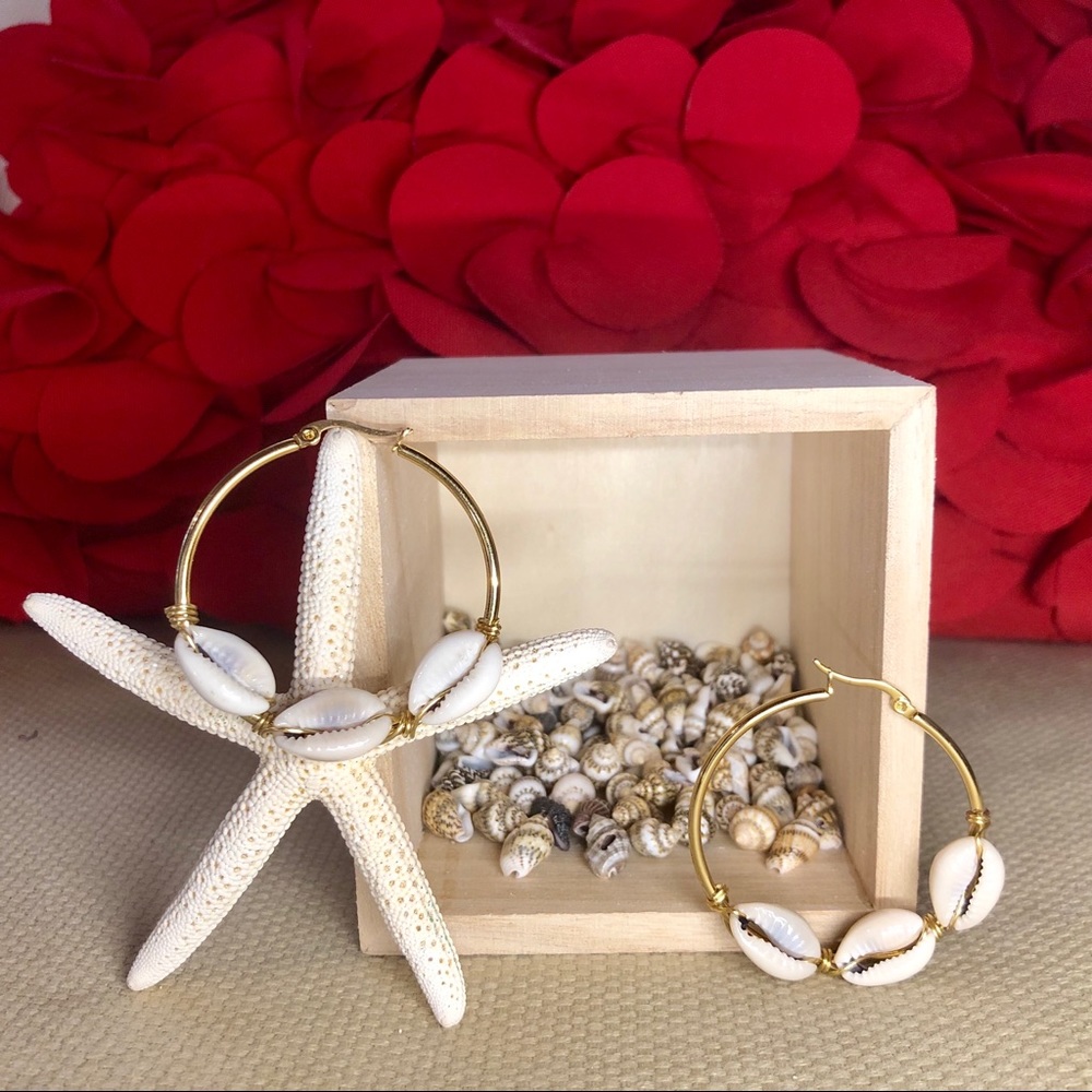 Small Seashell Hoops